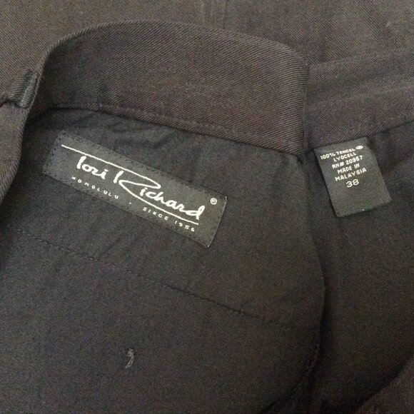 Men's Dressy Casual Black TORI RICHARD Shorts Size 38 - Picture 3 of 3